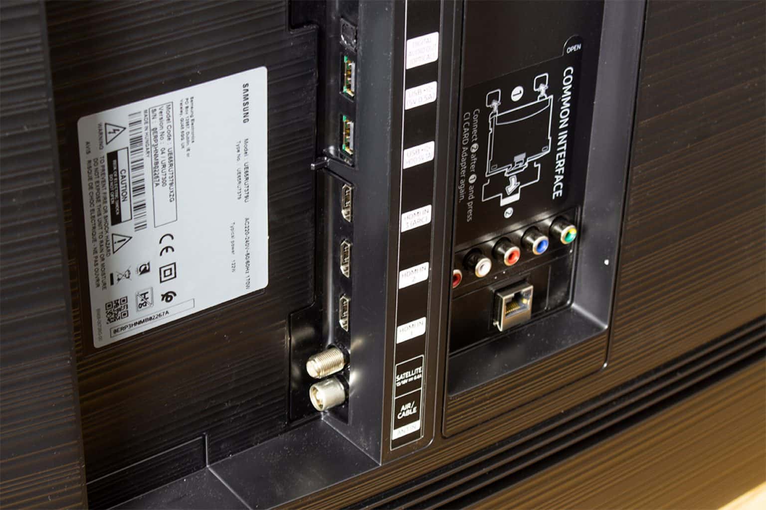 Test Samsung UE65RU7379 wie gut ist der Curved Fernseher DeinFernseher.de