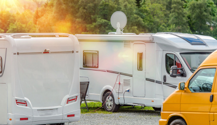 12 Volt Fernseher & Camping Sat Anlagen